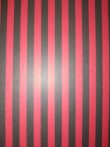   Kartonpapír - Piros-Fekete csíkos Hypnotikus karton, 29,5x20cm, 1 lap